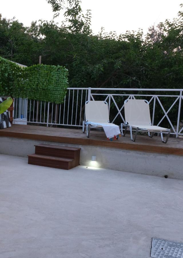 Luxury Fani House Next To Harbor Area With Jacuzzi Lägenhet Paphos Exteriör bild